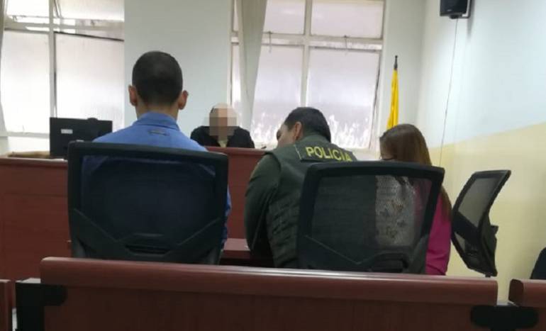 El agente fue presentado ante el juzgado octavo de control de garantías.