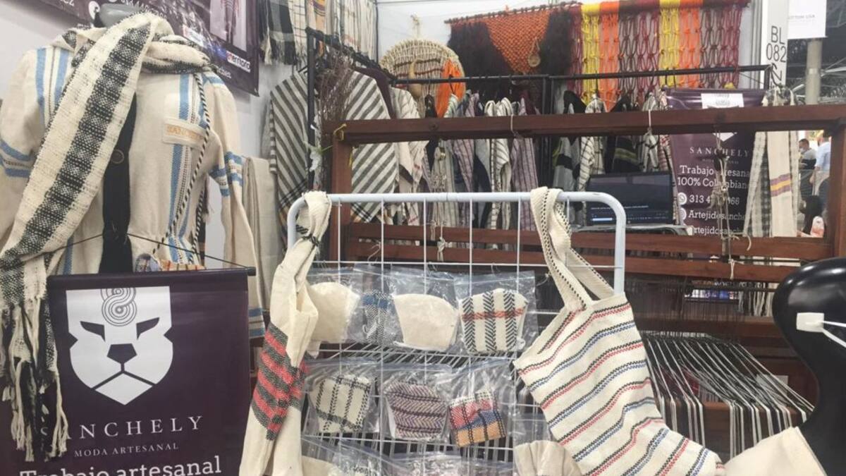 Sanchely, el emprendimiento que fabrica prendas con tejidos ancestrales