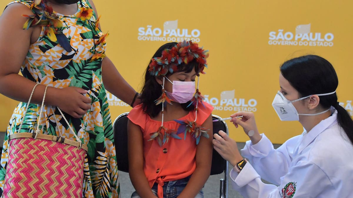 ¿Por qué Estados Unidos sanciona funcionarios brasileños por programa médico?