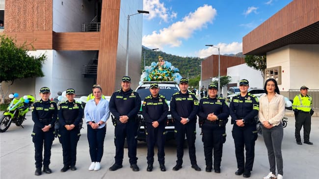 Más de 300 uniformados velan por la seguridad durante fiesta de la Virgen del Carmen en Santa Marta/ MESAN