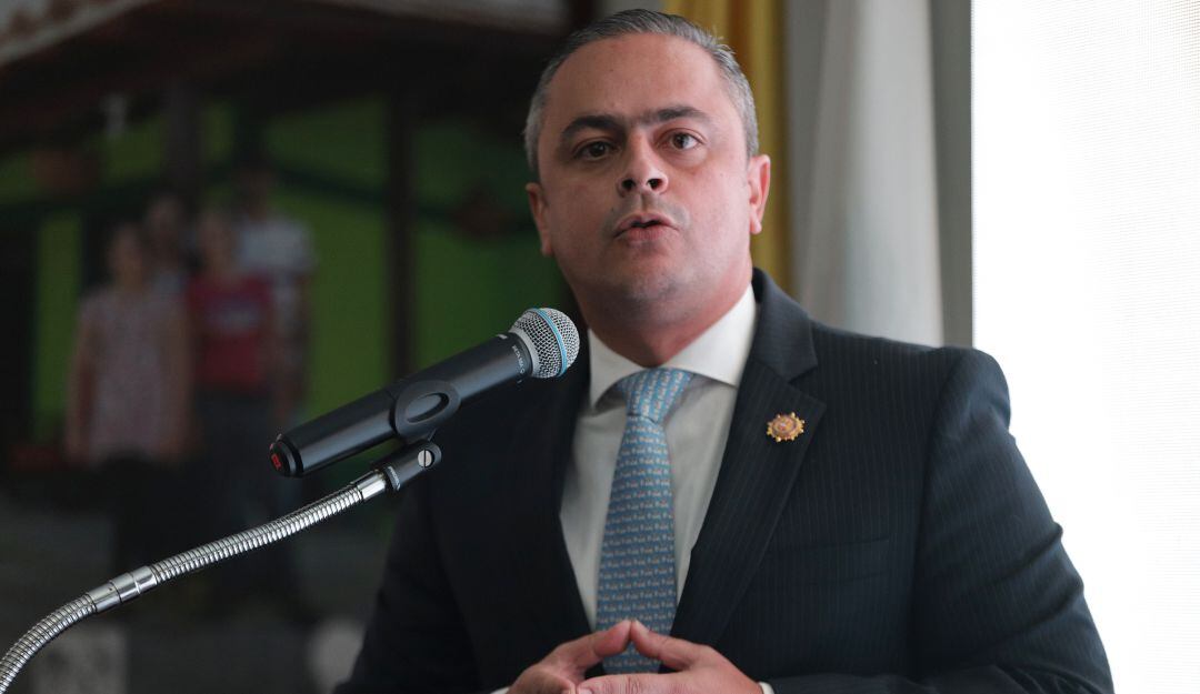 La Jurisdicción Especial para la Paz, citó a audiencia obligatoria al Comisionado de Paz, Juan Camilo Restrepo, para responder por seguridad de las ExFarc