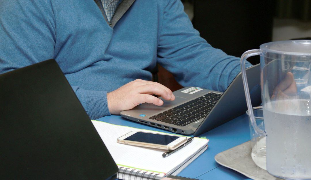 Los candidatos deberán contar como requisito principal con un nivel de inglés del 80% para aplicar a las vacantes