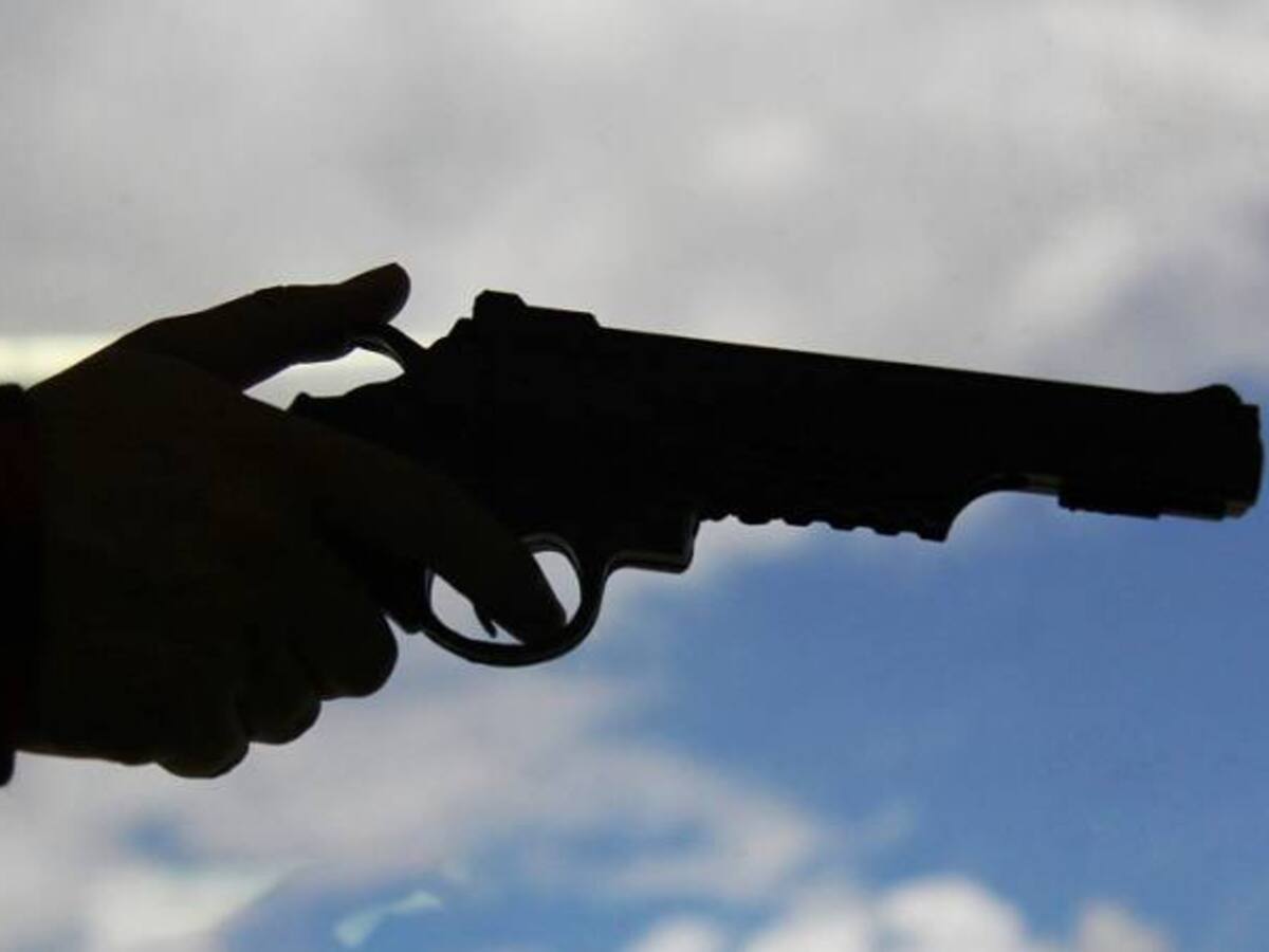 Ofrecen recompensa por información de asesino de taxista en Bogotá