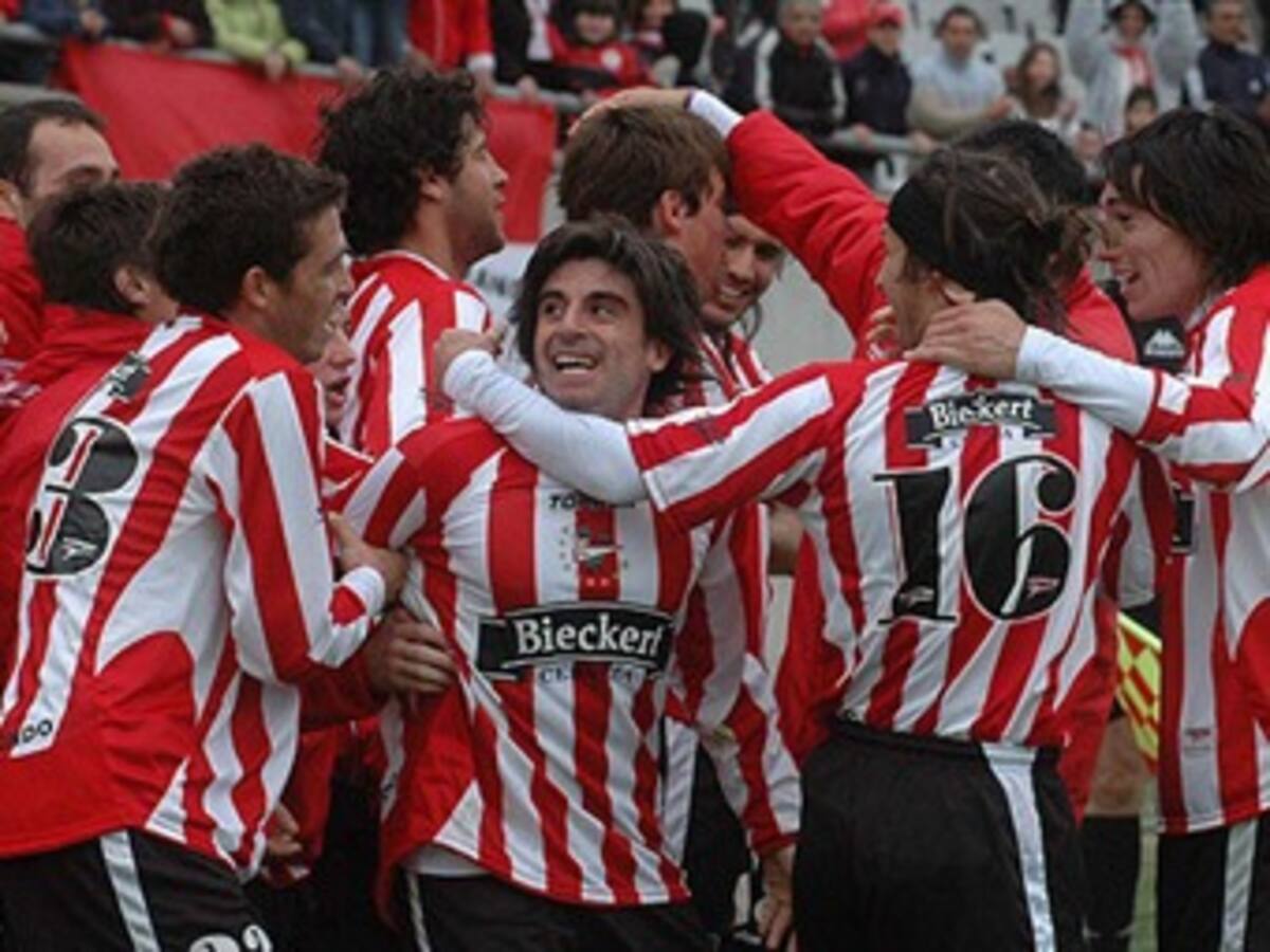 Estudiantes se corona campeón de la Copa Santander Libertadores