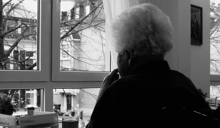 La llegada de personas adultas pensionadas a la región puede incrementar el número de casos