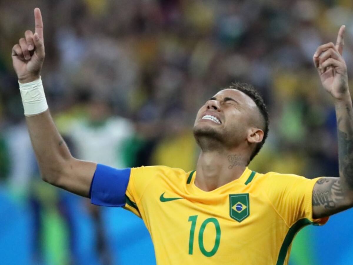 Neymar se quedará en Brasil, preparando los juegos ante Colombia y Ecuador