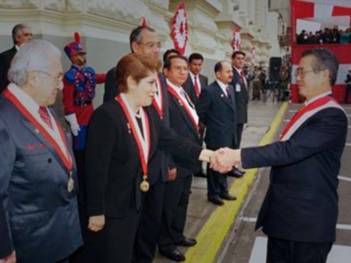 Indultan a terroristas, ¿por qué no a él?: congresista peruana por liberación de Fujimori