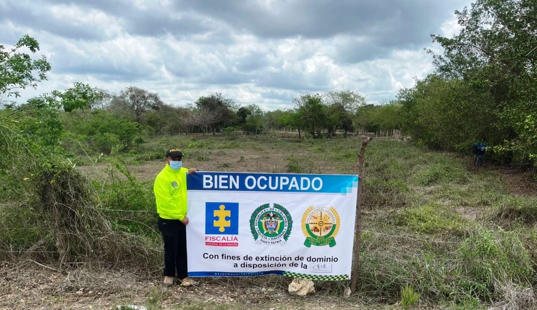 Fueron en total 21 bienes que estarían avaluados en más de 4 mil millones de pesos de propiedades de criminales cobijados con Circular Azul