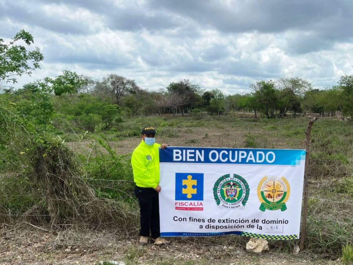 Extinción de dominio a lote de casi 2.000 metros cuadrados en Manzanillo