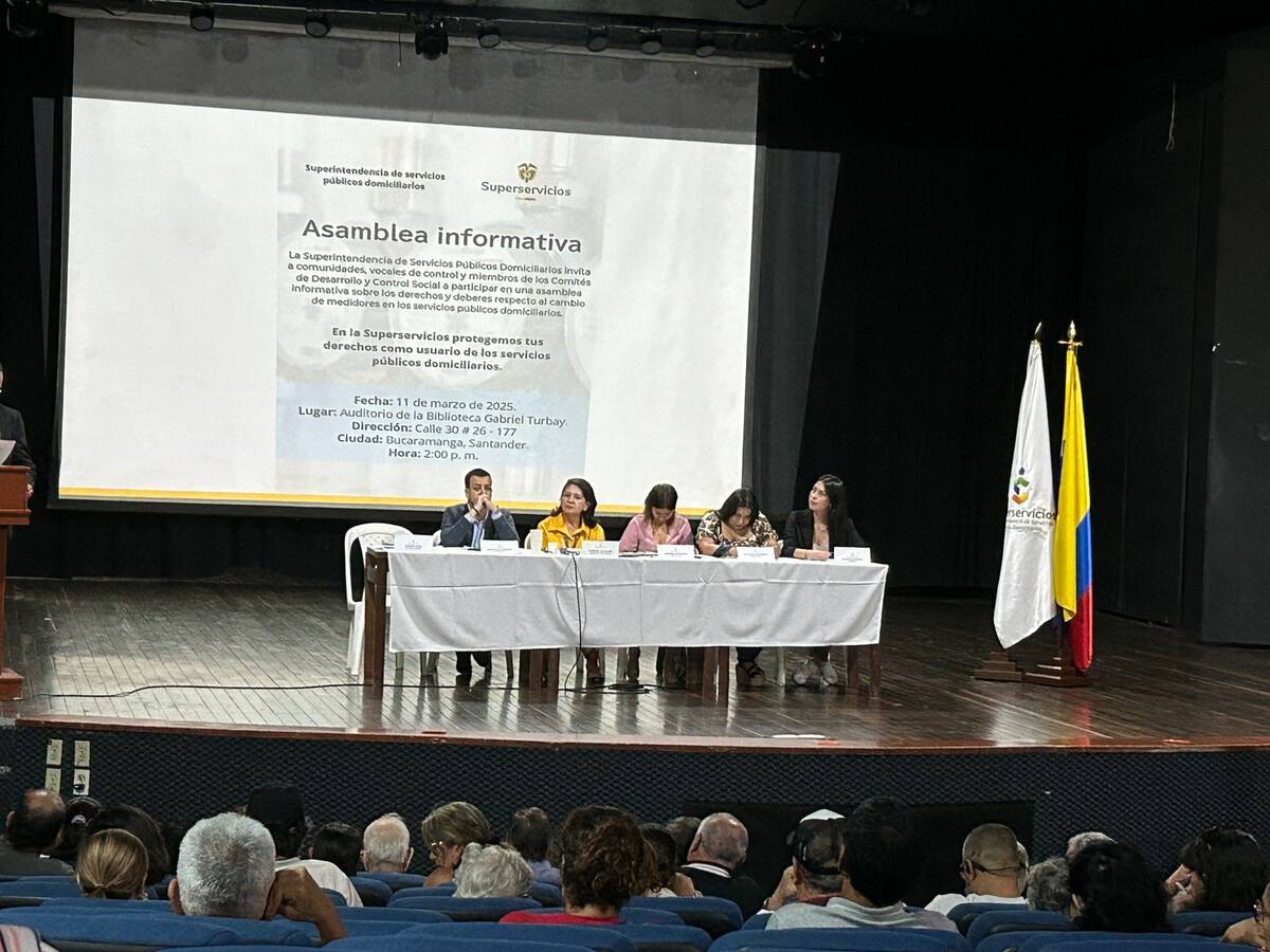 Superservicios escuchó quejas por cambios de medidores