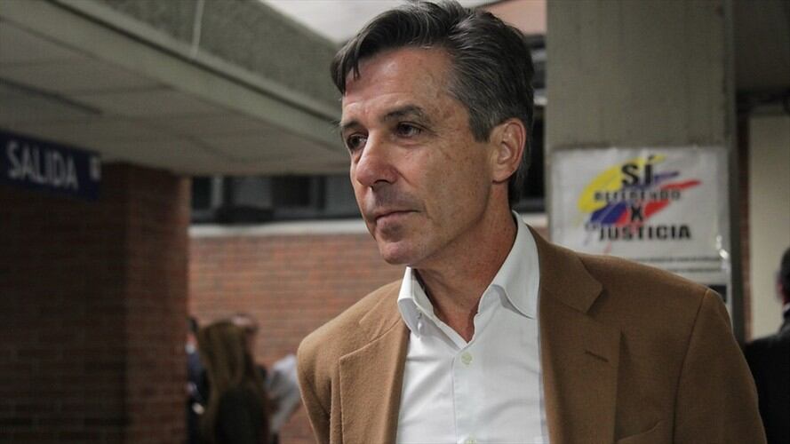 Condenan a intermediario que entregó dineros a Roberto Prieto para soborno. Foto: Colprensa