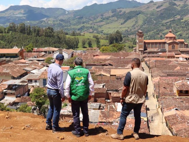 El Dapard Interviene Jericó para evitar deslizamientos