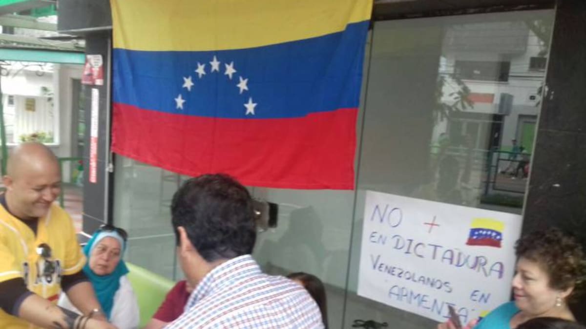 Ventas callejeras fuente de ingreso de venezolanos en Armenia