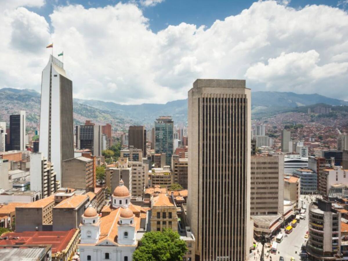 Levantan medida de pico y cédula en Antioquia