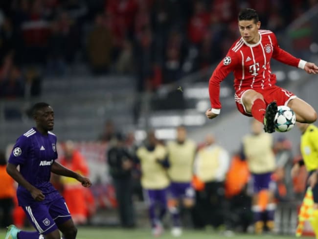 Me siento cómodo por izquierda, derecha... por donde quiera Carlo: James