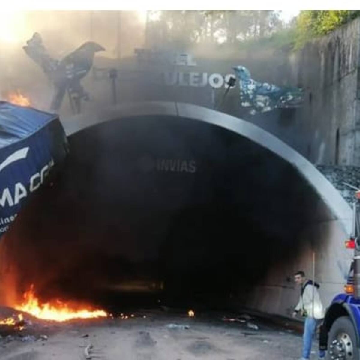 Túnel Los Azulejos: Trágico accidente de tránsito entre el Tolima y el Quindío