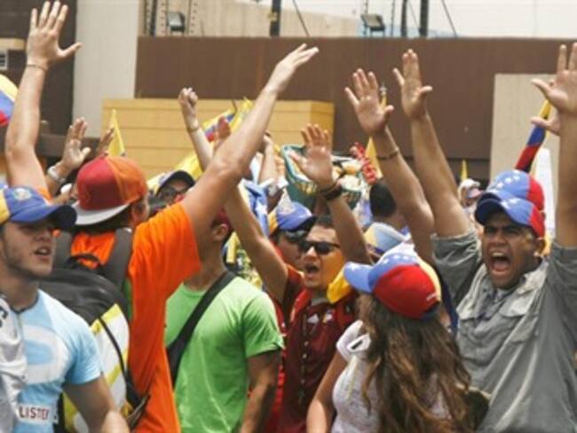 La Casa Blanca urge a todos los venezolanos a evitar la violencia