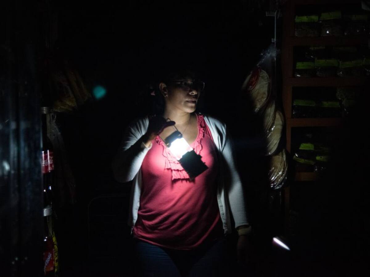 Venezuela está en cuenta regresiva para otro gran apagón: oposición