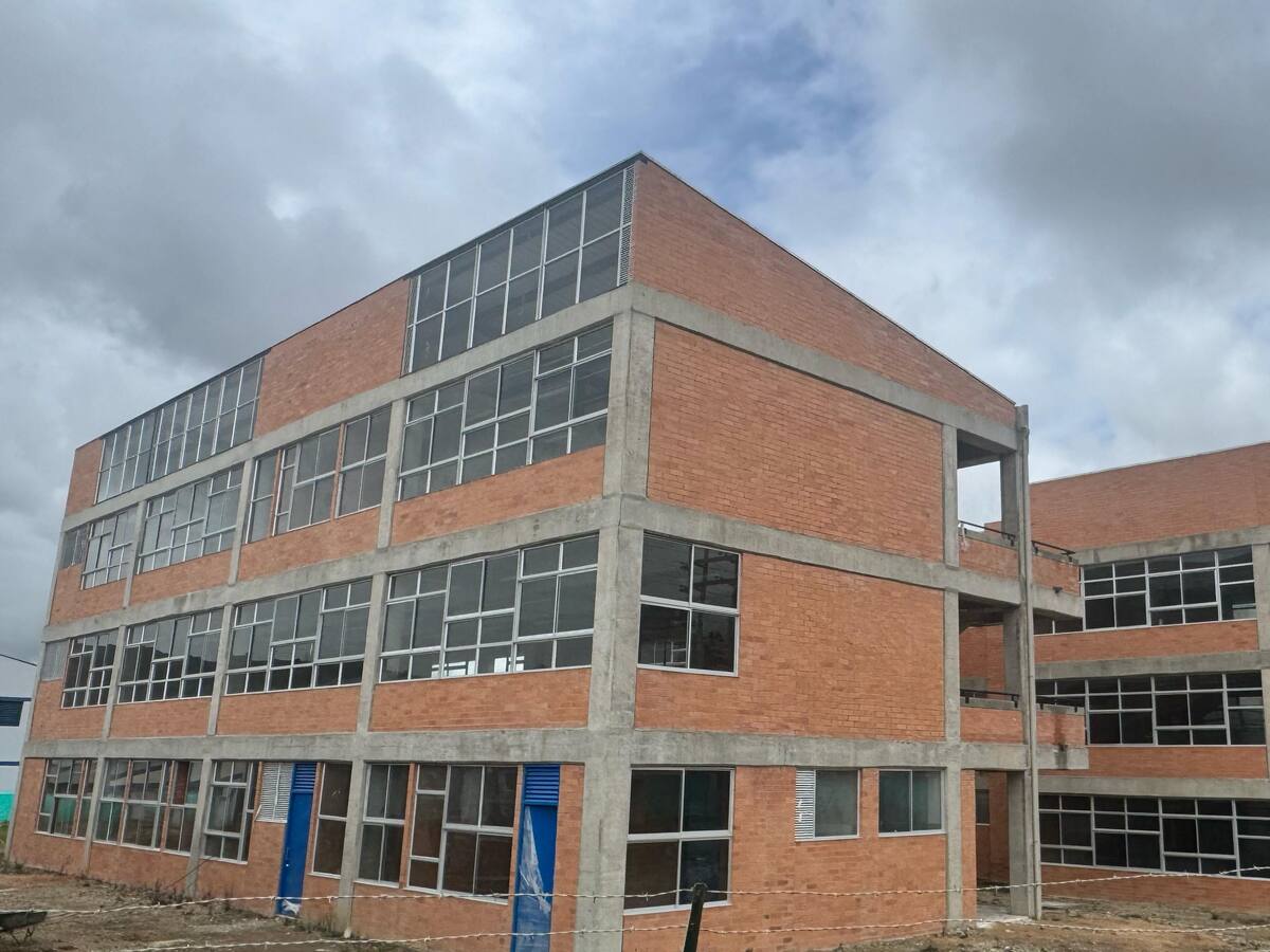 Avance del 93 % en la obra de la Normal Superior Santiago de Tunja, confirma Secretaría de Educación