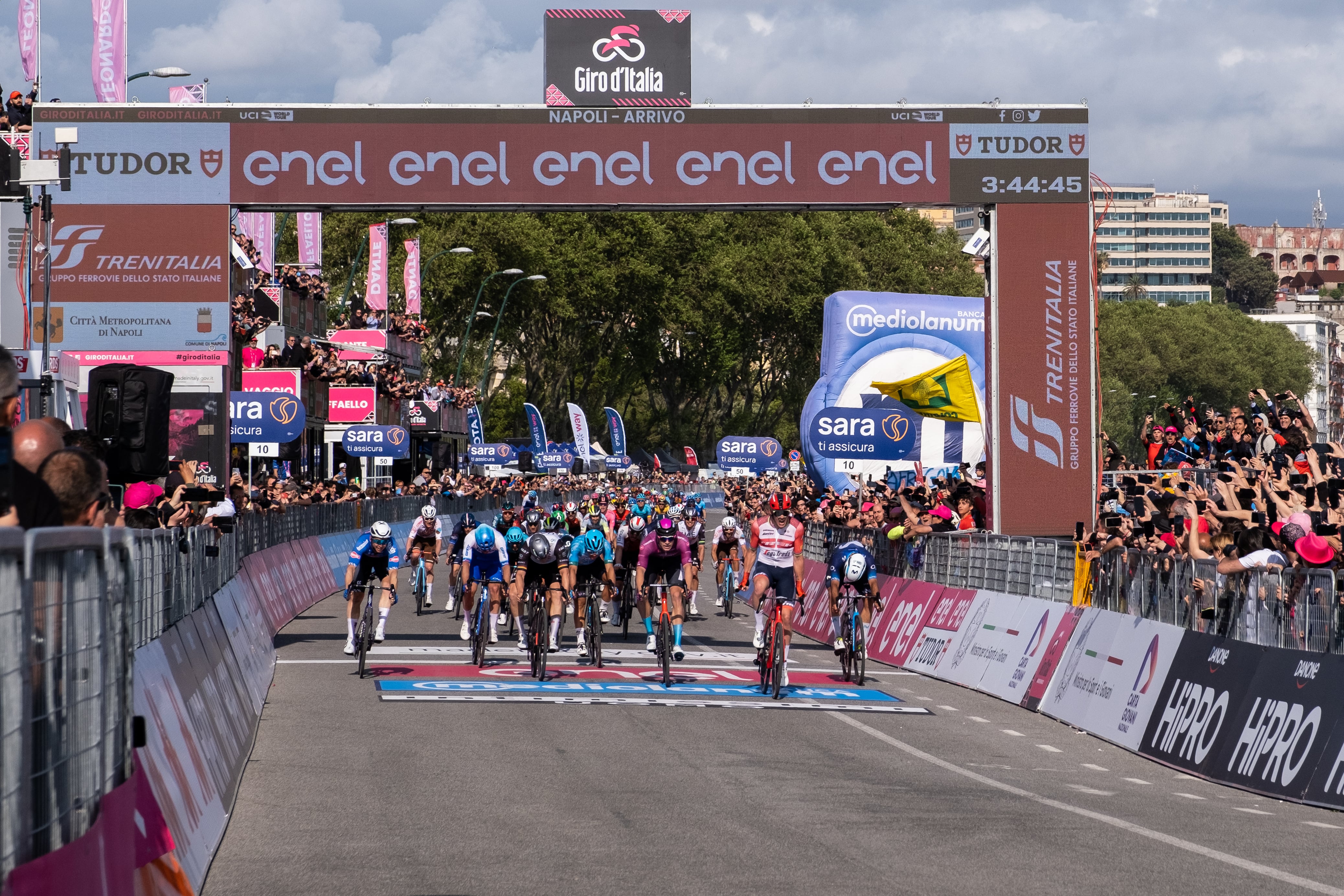 Sexta etapa del Giro de Italia. (Photo by Silvia Bazzicalupo/Anadolu Agency via Getty Images)