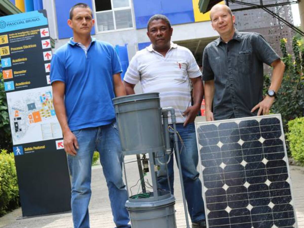 La I. U. Pascual Bravo crea primera lavadora solar de Colombia