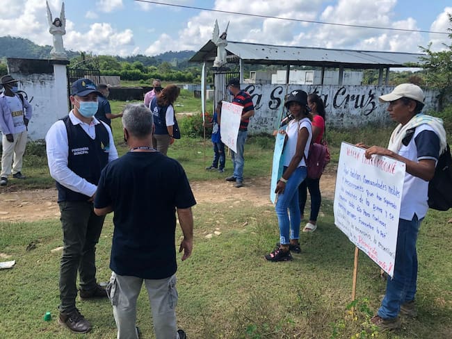 La comunidad de Puerto López en El Bagre, Antioquia, piden mayor presencia de las autoridades. Cortesía: Personería El Bagre.