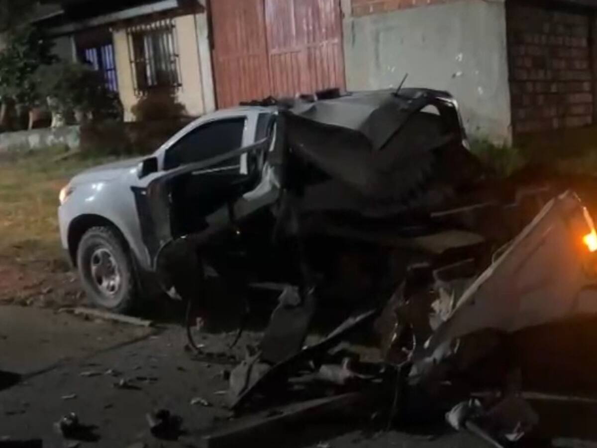 Dos atentados contra la Policía en Cauca: activaron camionetas con explosivos