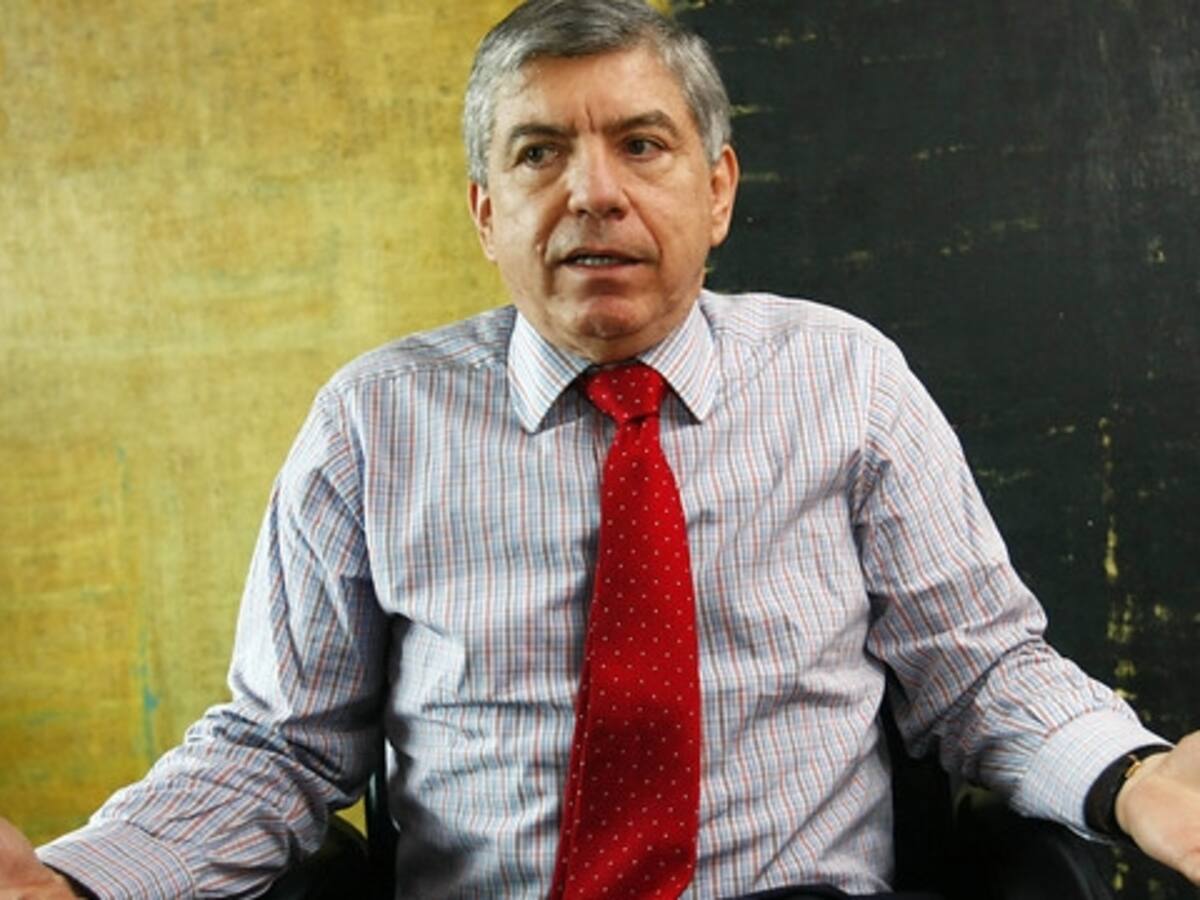 “Prohibir salida de periodistas de Venezuela va contra libertad de prensa”