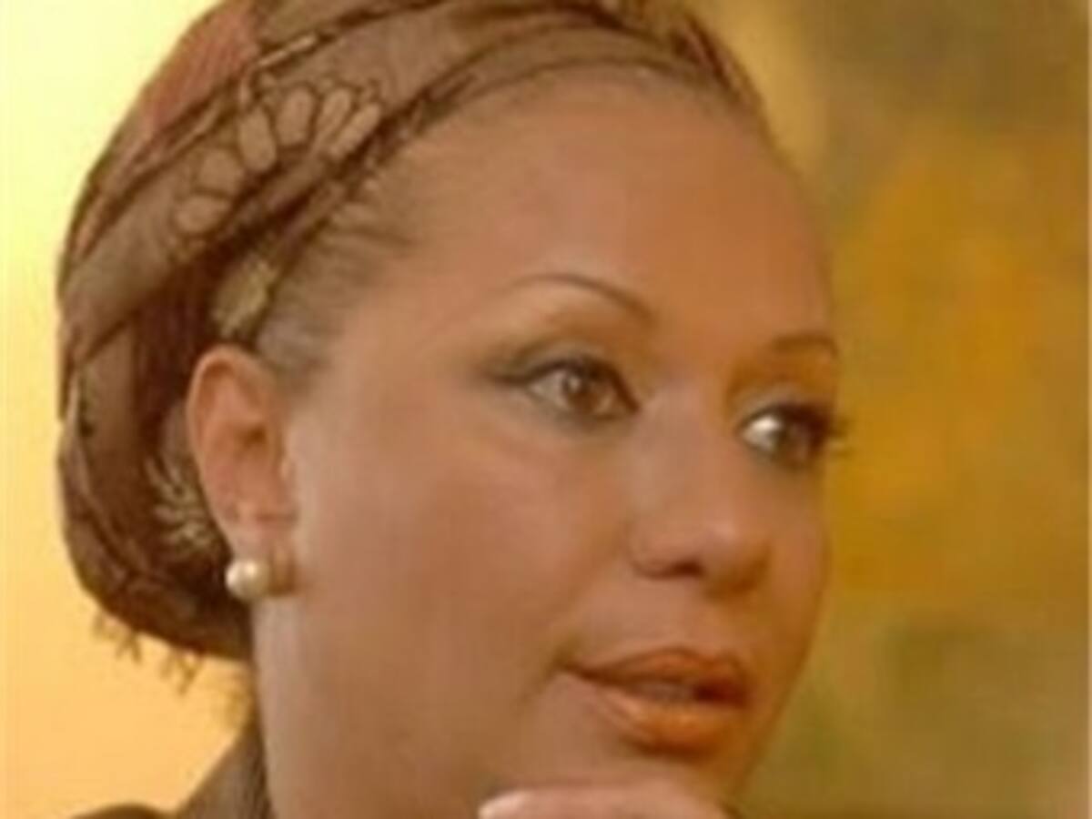 Gobierno pide a Piedad Córdoba que presente pruebas sobre relación entre autores de carro bomba y amenazas a Iván Cepeda