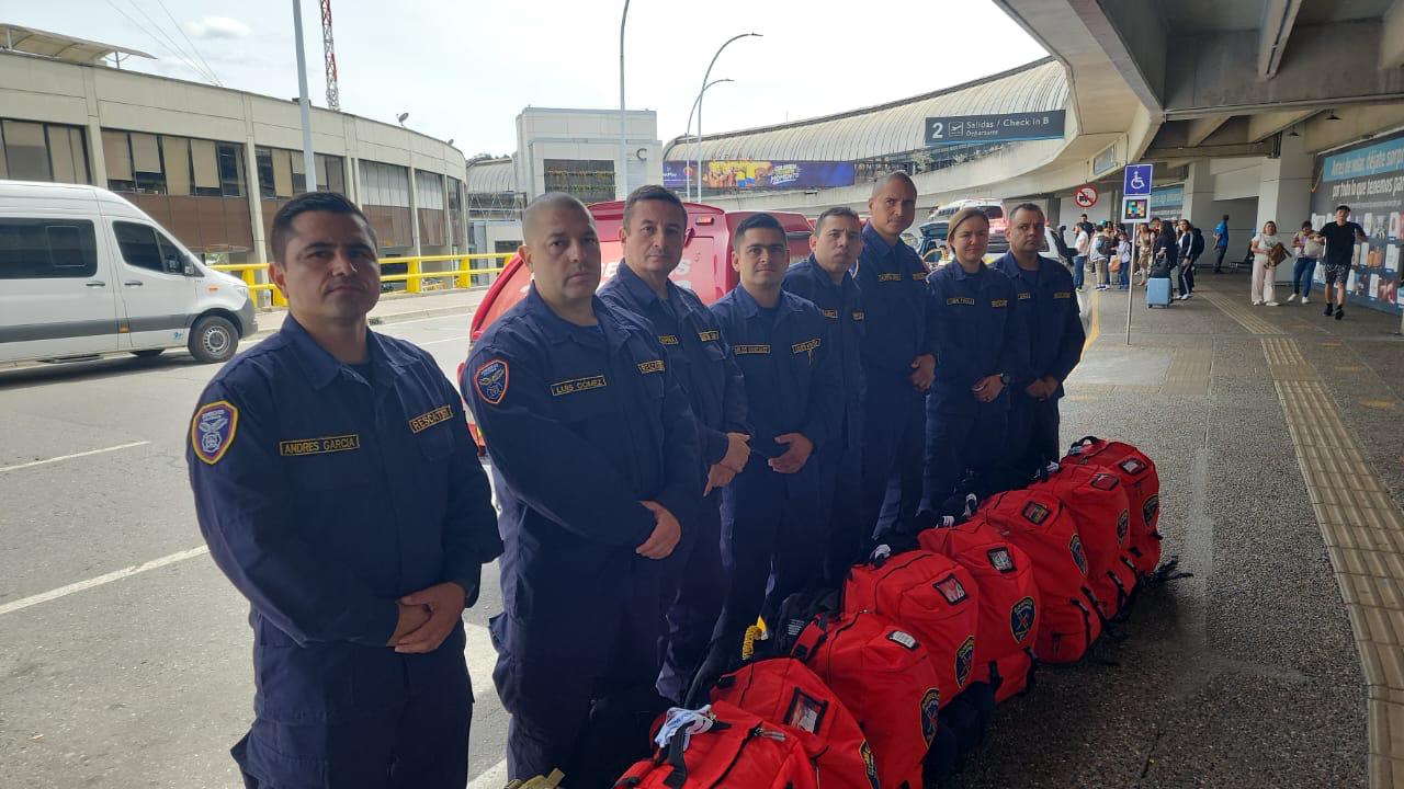 Equipo especializado de Bomberos Voluntarios de Envigado. Foto: Cortesía Gobernación de Antioquia