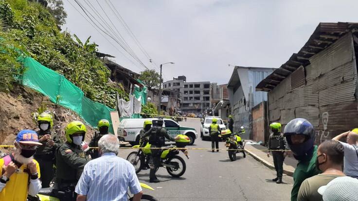 Enfrentamiento dejó dos policías lesionados y un muerto en Armenia