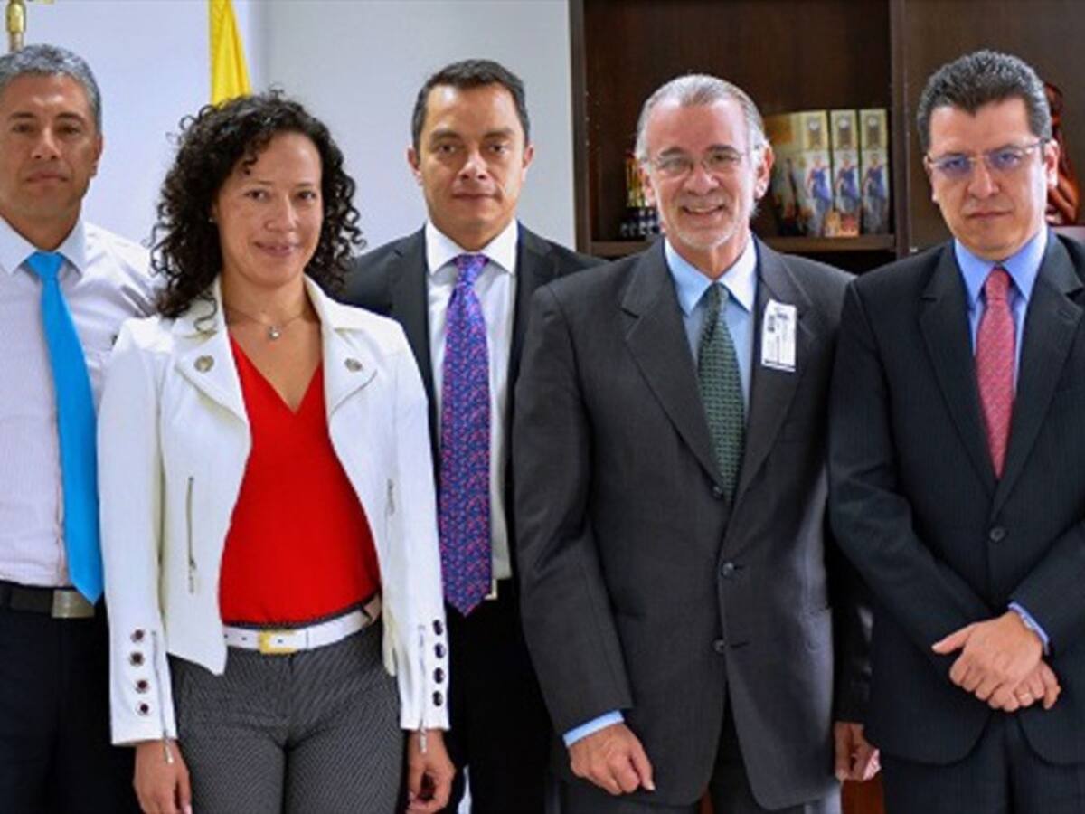Gobernación del Atlántico recibe resultados de Supersalud sobre auditoría del Cari