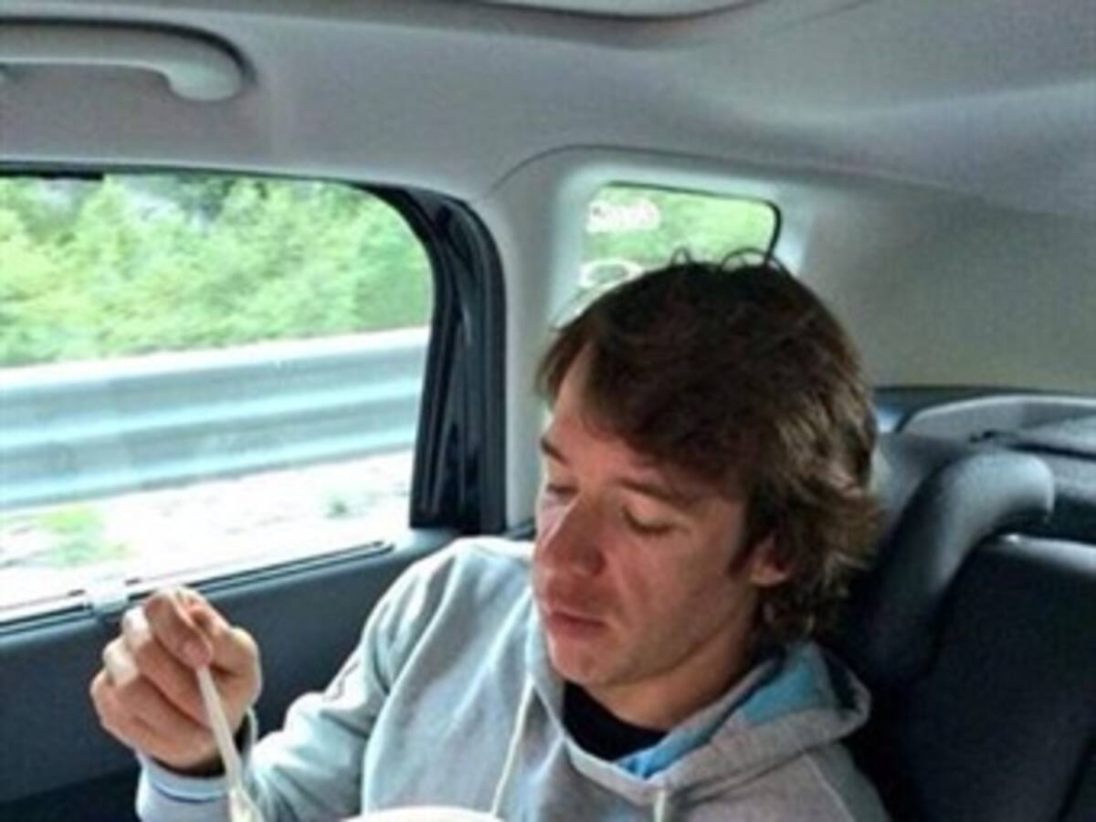 Rigoberto Urán: Estamos recargando energías con Carlos Vives, el más 'teso'