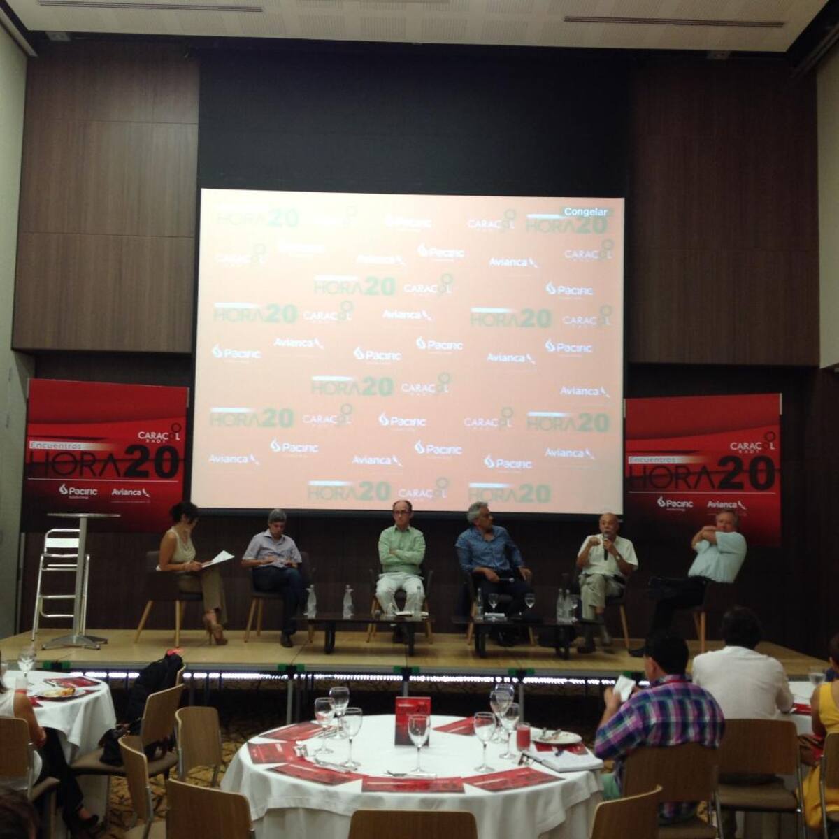 Encuentros Hora 20 sobre Competitividad y desarrollo en la Orinoquia.