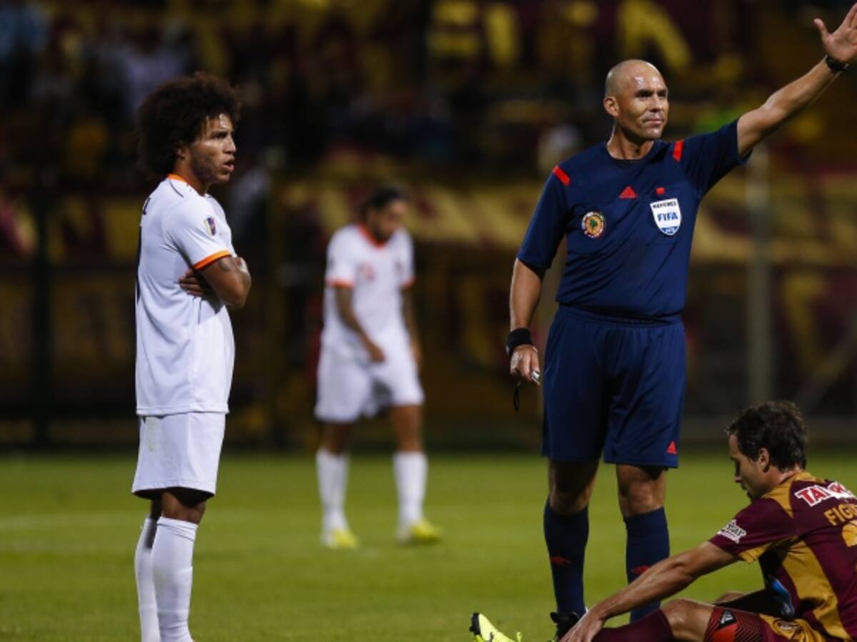 Óscar Maldonado, el boliviano que dirigirá el juego entre Nacional y Sporting