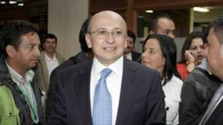 Corte Suprema notificó al presidente Santos de la elección de Eduardo Montealegre como fiscal