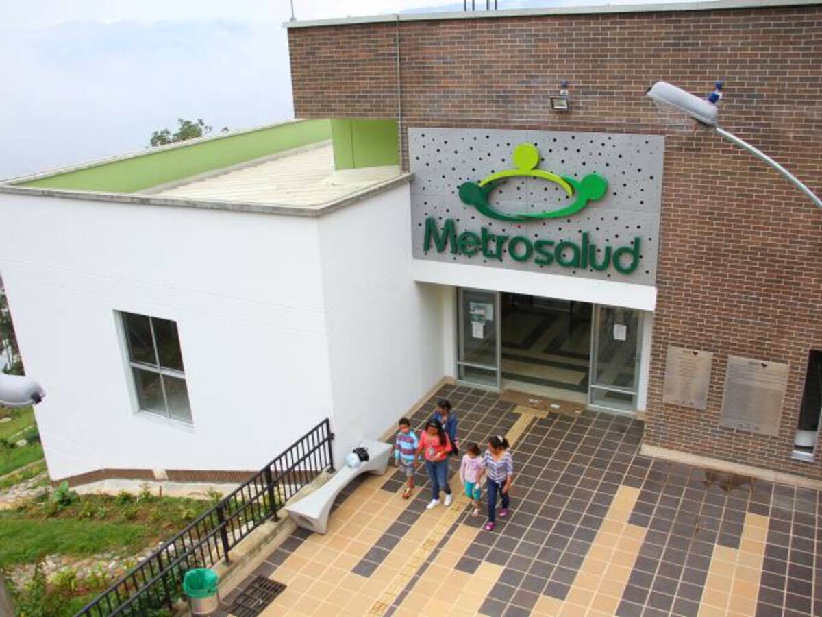 Gremios médicos piden que el Concejo evalúe situación de Metrosalud