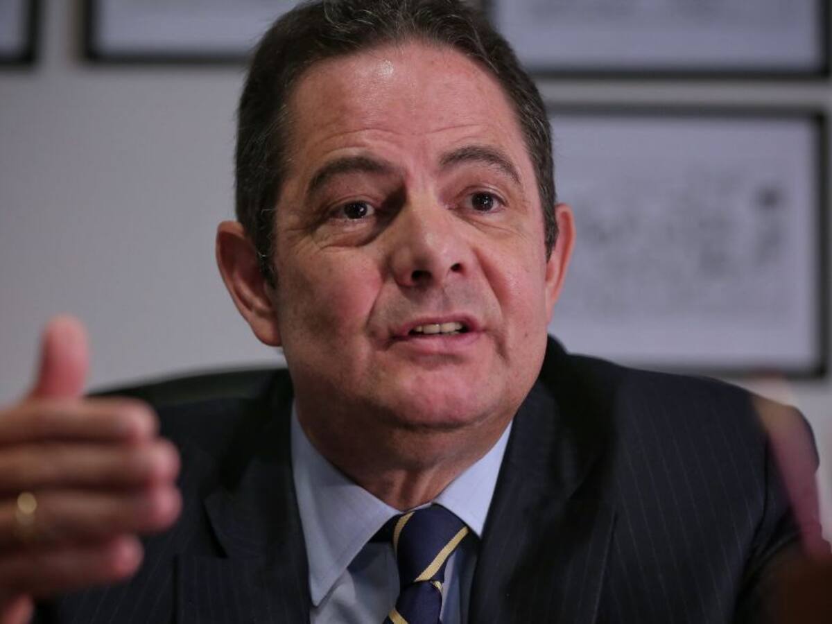 El detrás de cámaras del ataque de Vargas Lleras al Código Electoral