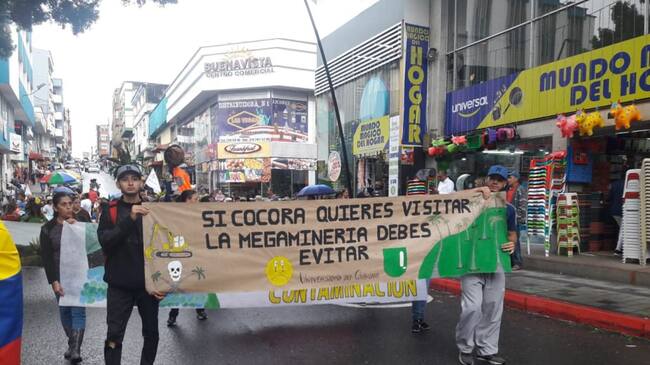 El rechazo a la megaminería fue total en la IV Marcha Carnaval en Armenia
