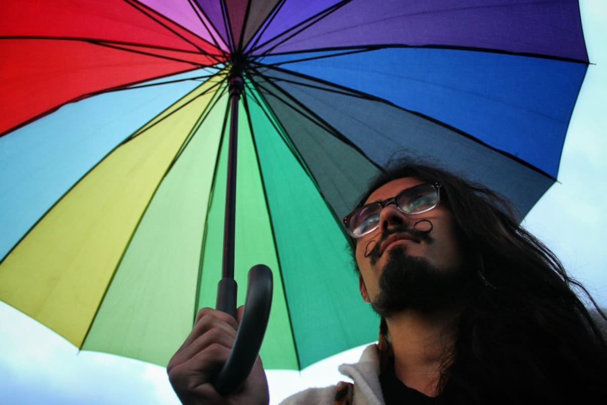 Varios medios de comunicación habían ventilado la relación entre el artista y la modelo, sin embargo, al conocerse nadie lo confirmó y se alejaron.