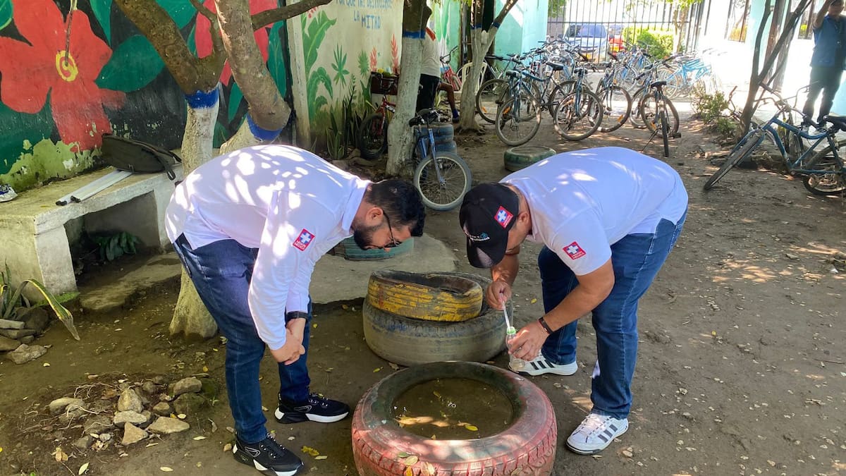 Autoridades reportan más de 1.800 casos de dengue en Córdoba