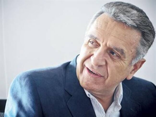 Nos la jugamos al iniciar conversaciones aun con bloqueos en el Catatumbo: Lucho Garzón