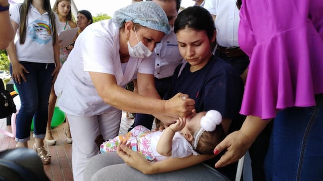 Vacunación de niños en Cúcuta