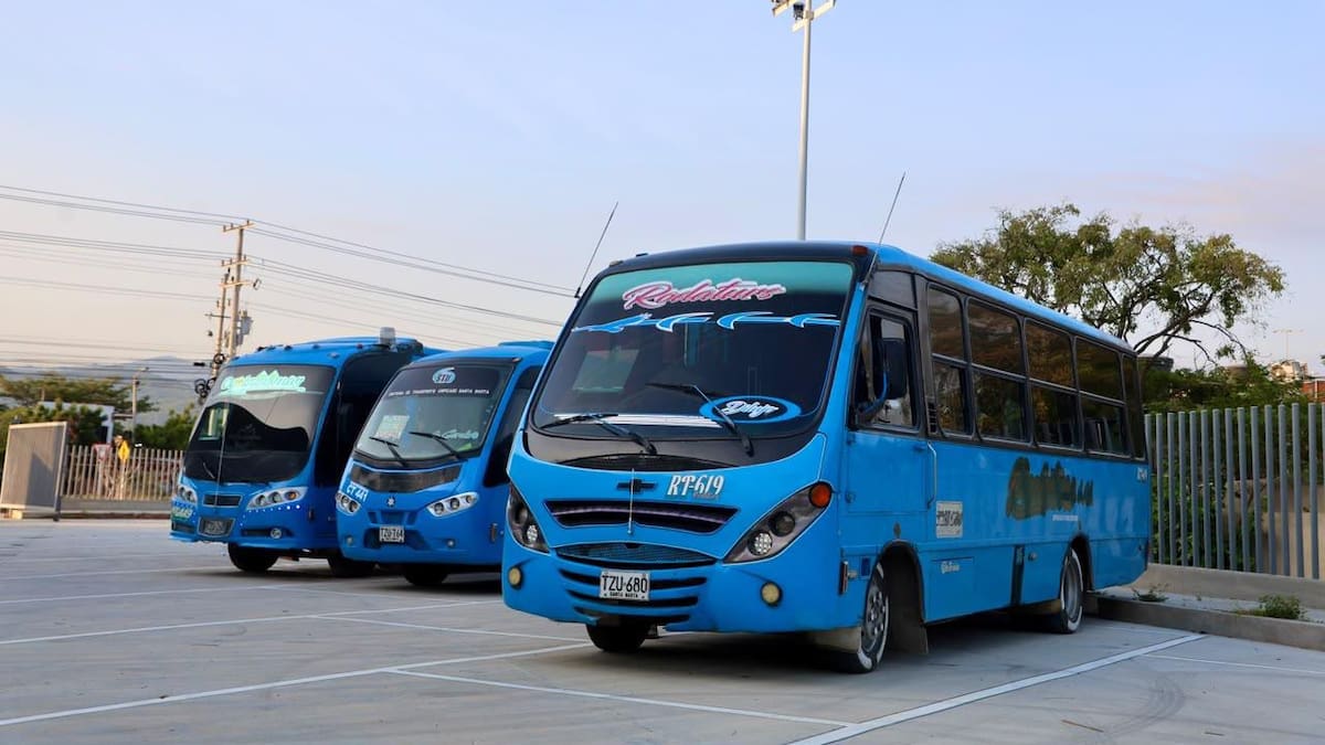 Santa Marta reactiva el transporte público colectivo de manera progresiva tras paro armado