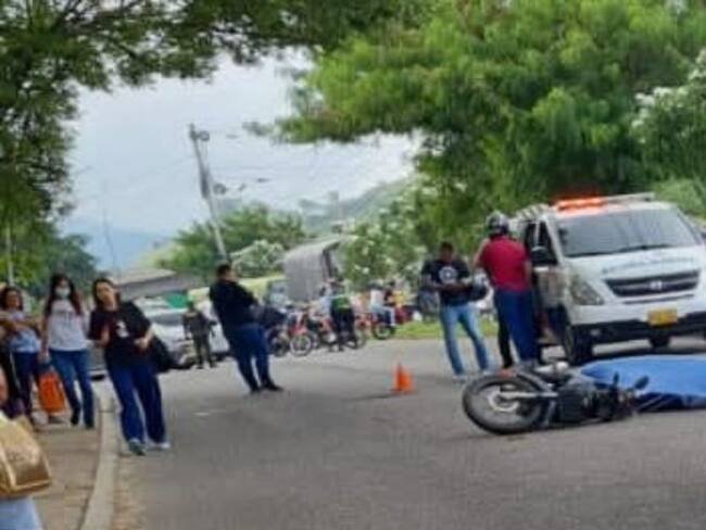 Moticiclista murió en accidente en Papi Quiero Piña