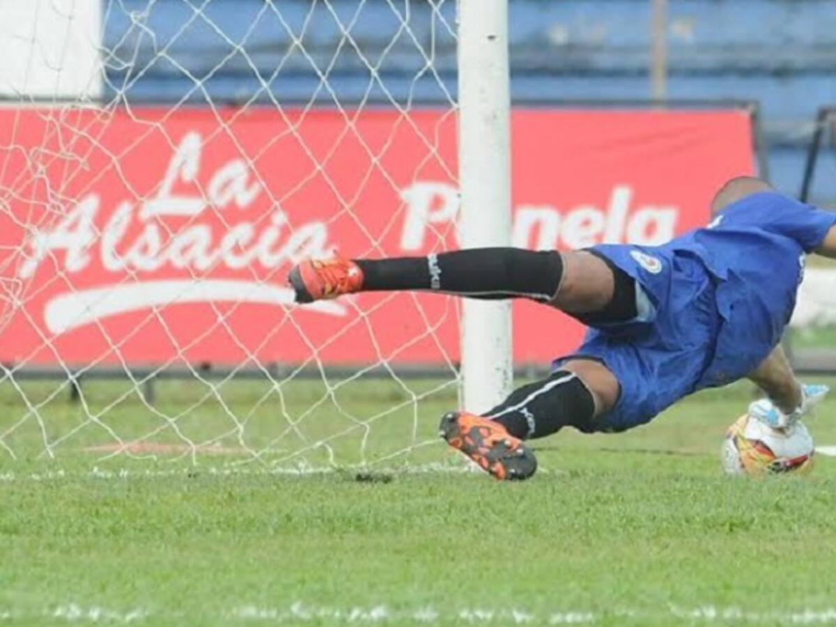Cortuluá sorprendió a Nacional y lo derrotó 2-0 en el 12 de octubre