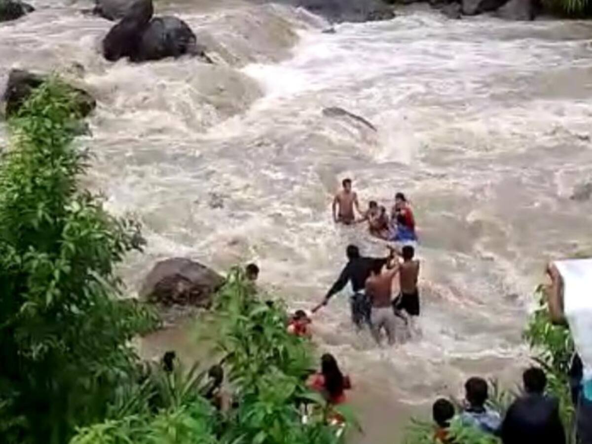 Más de 1.500 habitantes del occidente de Risaralda incomunicados por las fuertes lluvias