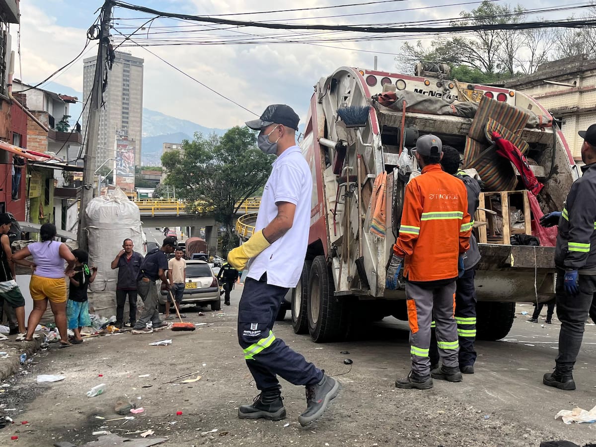 Autoridades realizaron operativos de limpieza y control del espacio público en Niquitao
