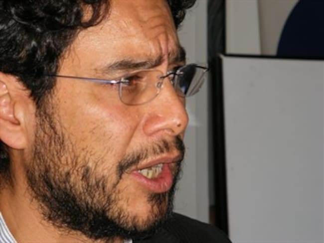 Iván Cepeda dice que indagación que le abrió la Procuraduría “no tiene fundamentos”