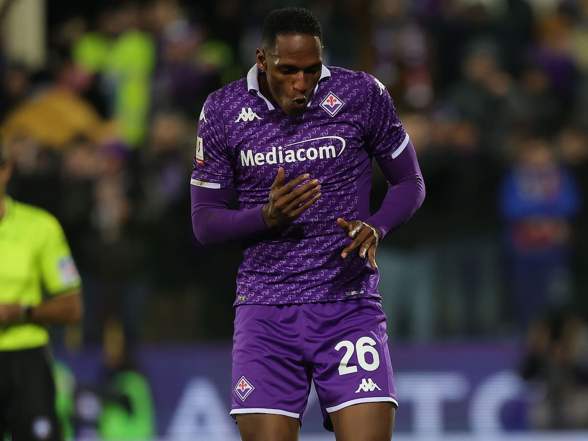 Video: Golazo de penal y baile de Mina en clasificación de la Fiorentina por Copa Italia